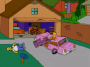 180px-HomerGarageFatBart